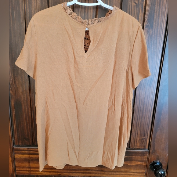 Torrid Shirt - Picture 5 of 16